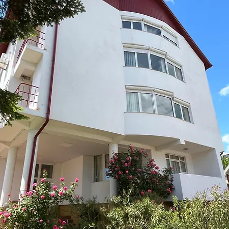 Casa Blanca Din Konukevi Costinești