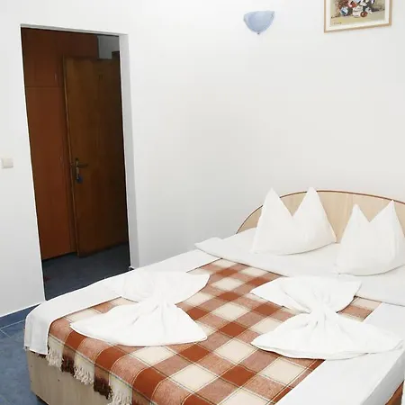 Casa Blanca Din 3* Costineşti