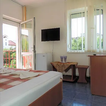 Casa Blanca Din Pensiune Costineşti