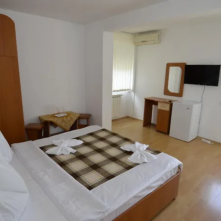 Casa Blanca Din Costinesti 3* Costinesti