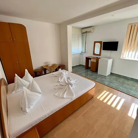 Pensiune Casa Blanca Din Costineşti