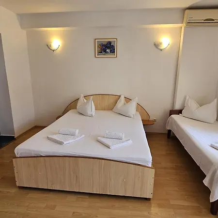 Casa Blanca Din Pensiune