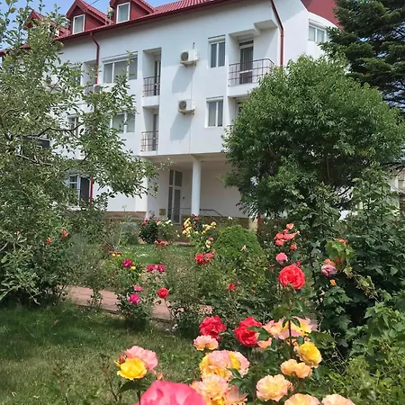Casa Blanca Din Costinesti 3*