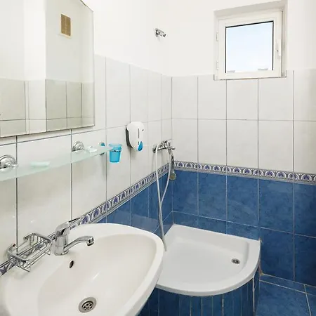 Pensiune Casa Blanca Din